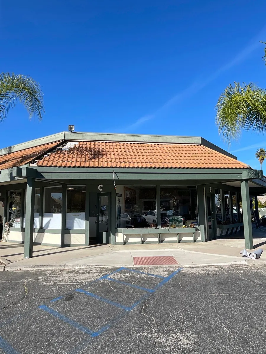 Thousand Oaks, photo 9