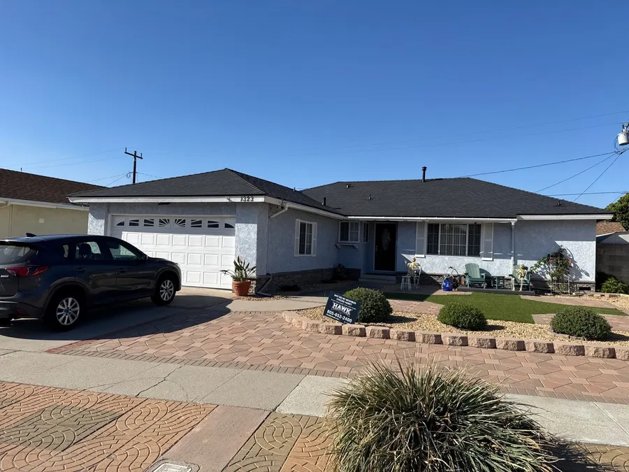 Finished work at a replaced roof in Ventura